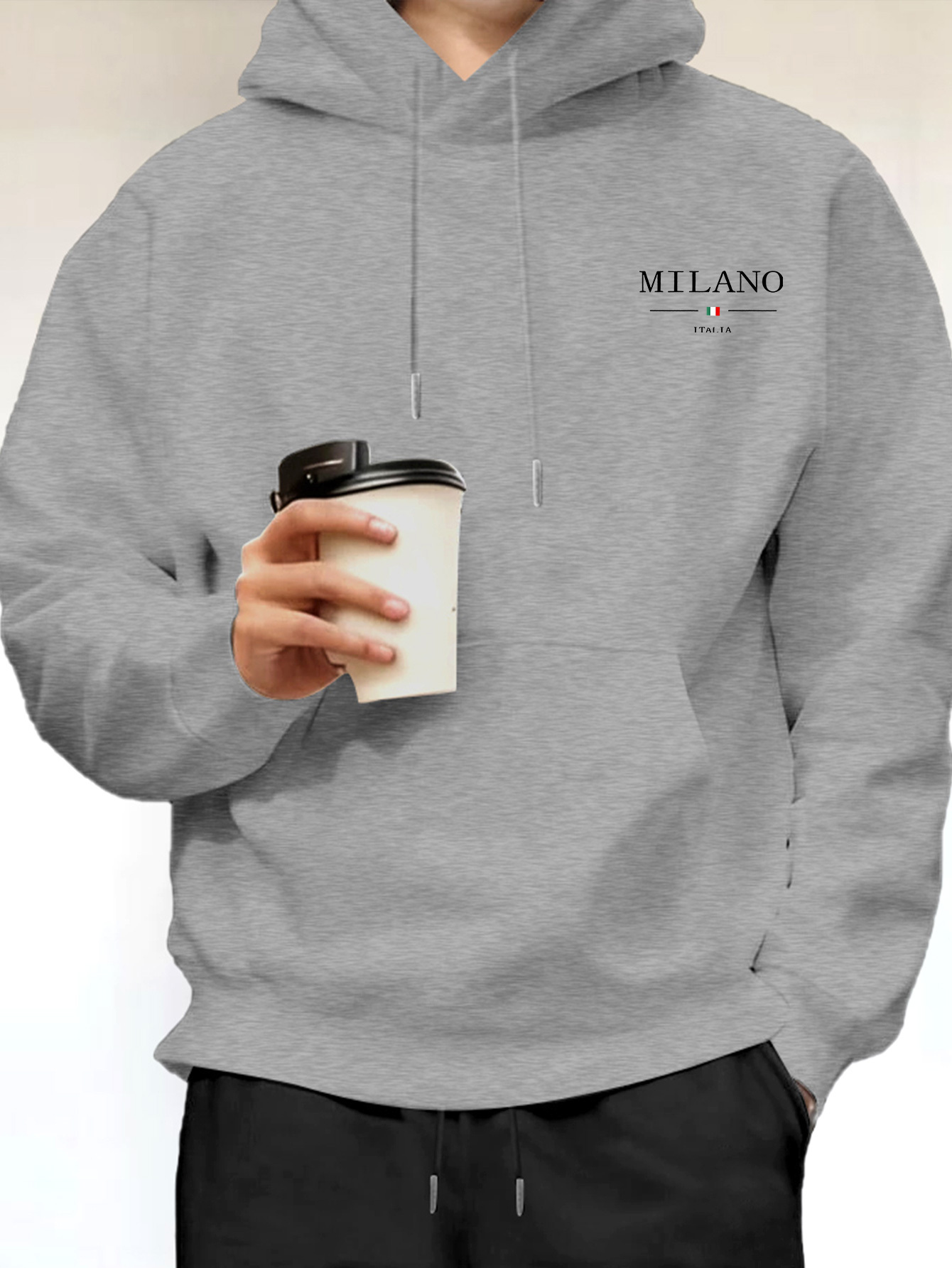 Minimalistische mode Milanese  - Street Fashion In Milan recensie en prijs