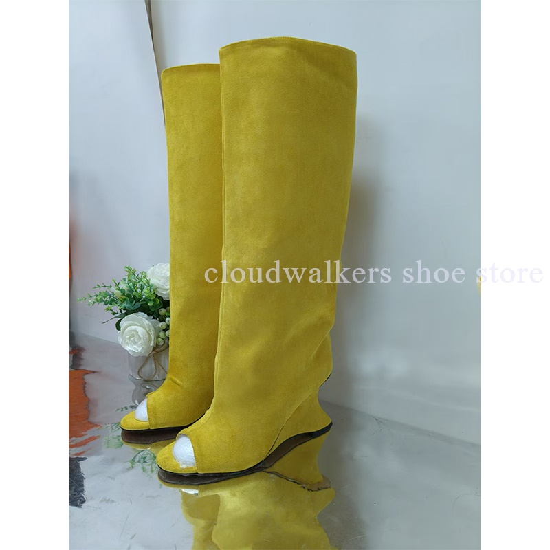 Nieuwe Peep Toe Suède Strange  - Street Fashion Walk recensie en prijs